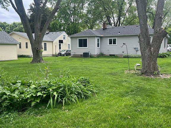 2nd image of 428 Le Grande Blvd