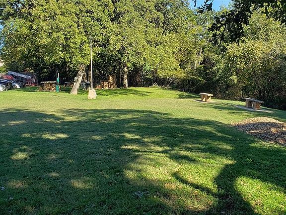 2nd image of 2301 Balsam Dr #2301M308