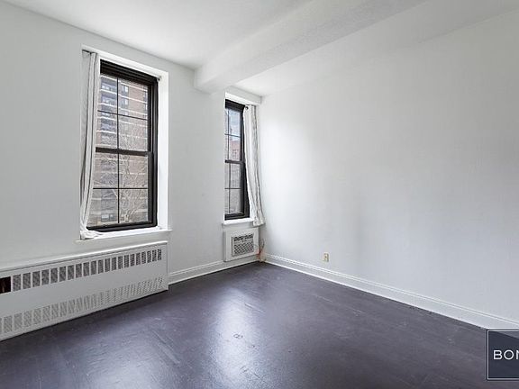 5th image of 324 Pearl St APT 3E