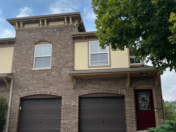 2205 Rolling Hills Dr, Covington, KY 41017