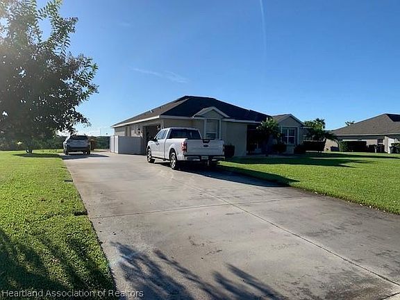 2nd image of 531 Sunset Pointe Dr