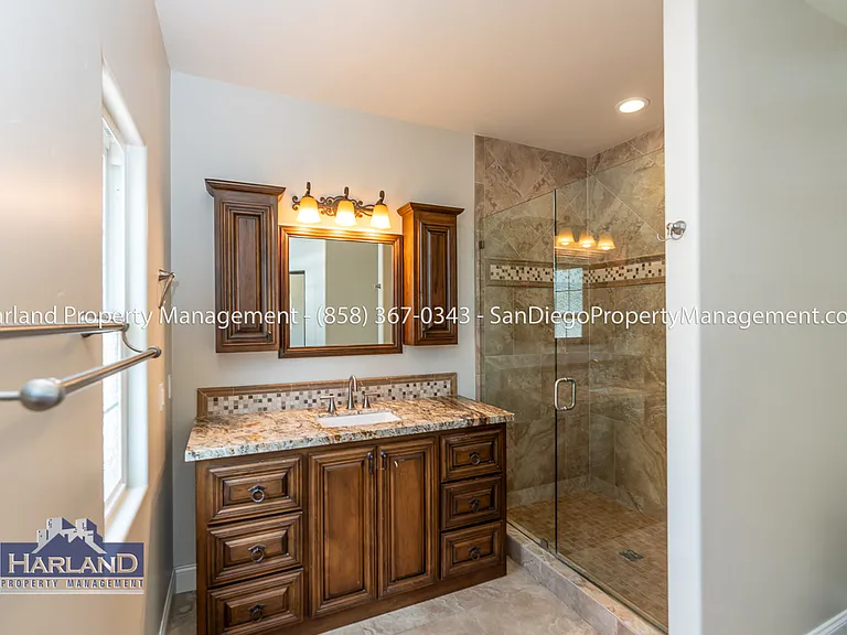 6271 Soledad Mountain Rd — Photo 8
