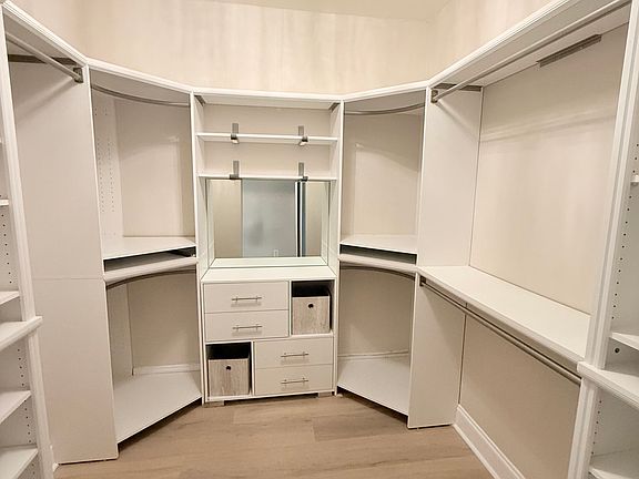 5th image of 89 Silver Oaks Cir APT 5103