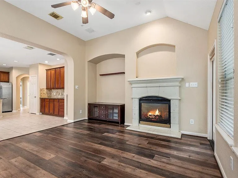 130 Zephyr Bend Pl — Photo 15