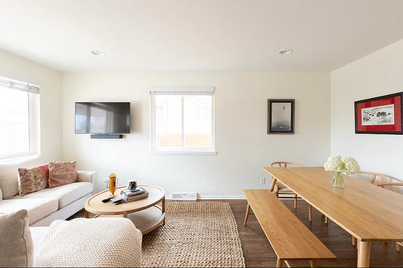 3 bed, 1.5 bath, 1020 sqft, $1,300 — Photo 3