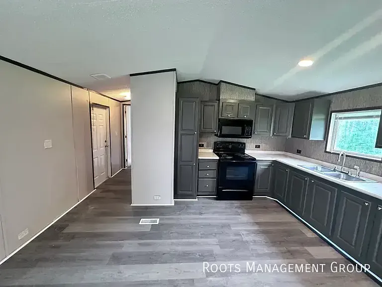 450 Blake St #247 — Photo 9