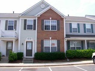 8517 Silhouette Pl, Raleigh, NC 27613