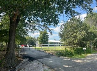 886 County Road 313, Oxford, MS 38655