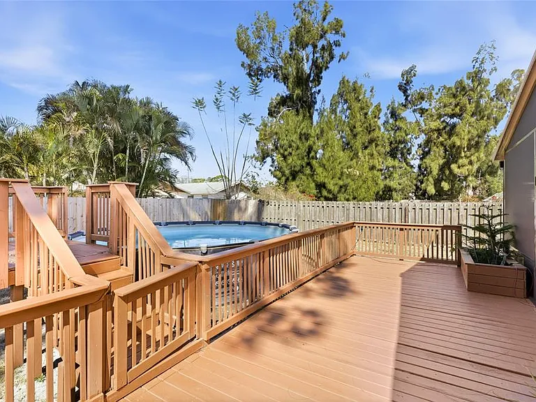 5320 Moeller Ave — Photo 21