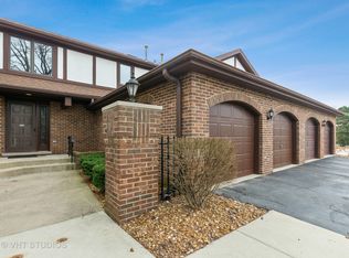 6370 W Orchard Dr, Palos Heights, IL 60463