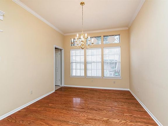 5th image of 16015 Brittany Knoll Dr