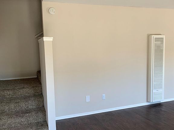 2nd image of 7062 Fenway Dr APT 5