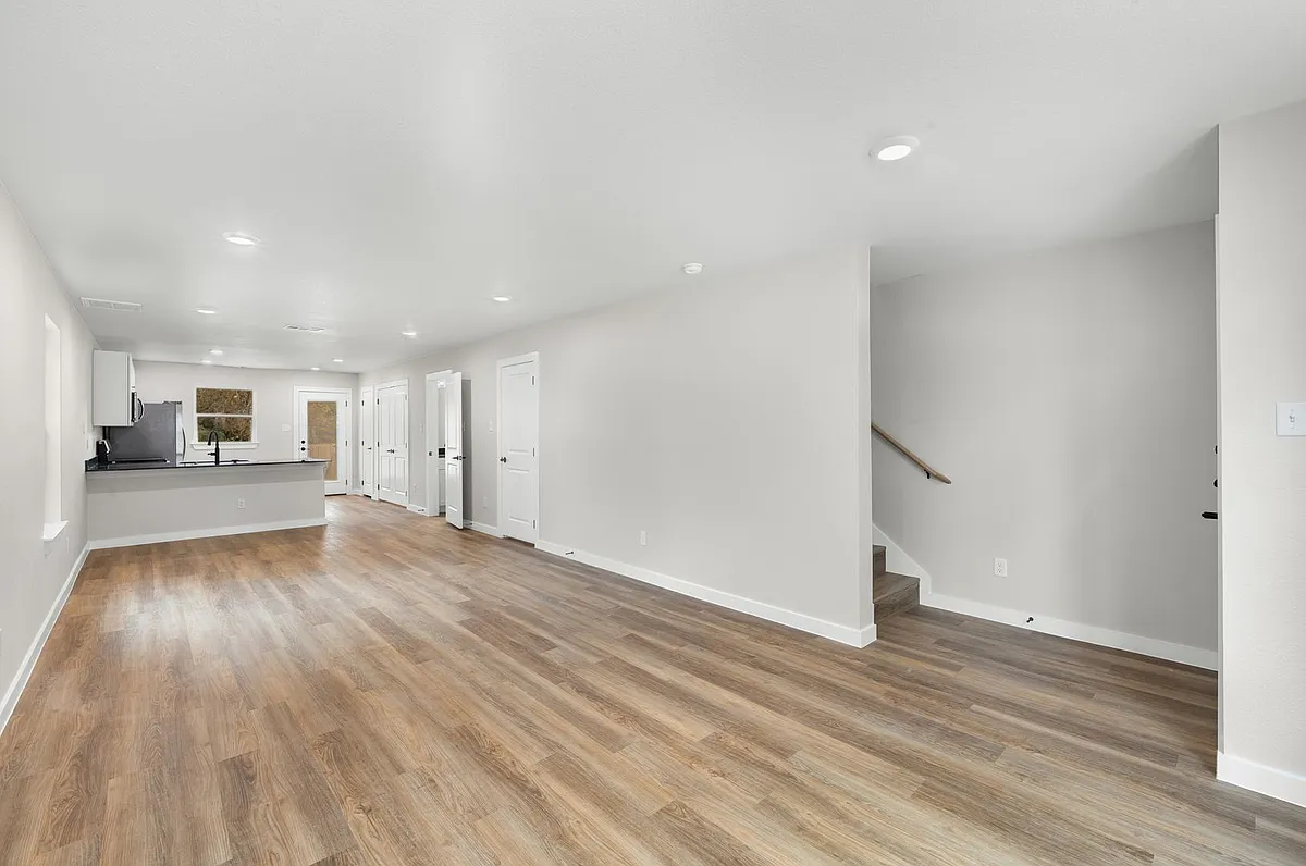 Building Photo - 1020 S 12th St #B