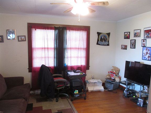3rd image of 202 Washington Ave