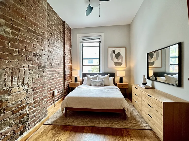 86 Court St #3 — Photo 5