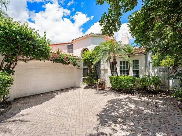 14209 Calypso Ln, Wellington, FL 33414