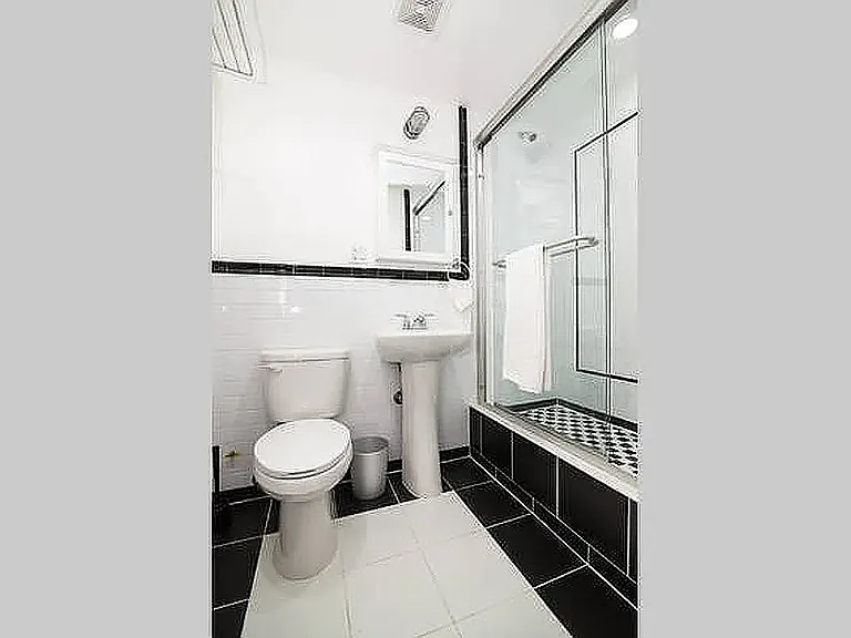 101 Sutton St #118 — Photo 6