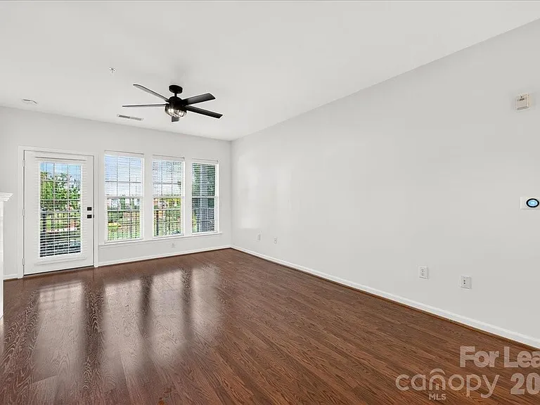 14437 San Paolo Ln — Photo 15