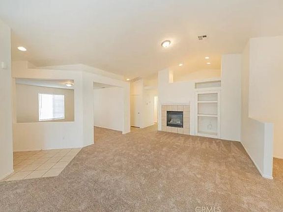 3rd image of 16515 Colfax Ln