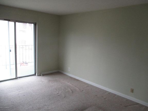 5th image of 1308 Donard Park Ave
