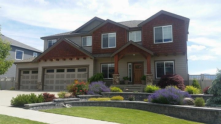 1st image of 2117 S Selkirk Dr