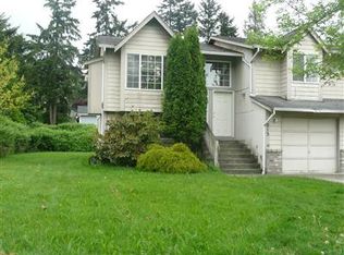 7213-7215 112th St, Puyallup, WA 98373