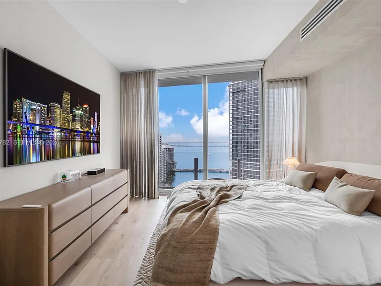 300 Biscayne Boulevard Way #2605W — Photo 12