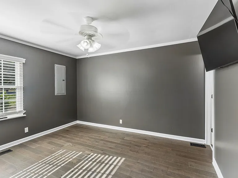 15 Cedar Creek Dr — Photo 8