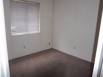 5th image of 196 N Frank St