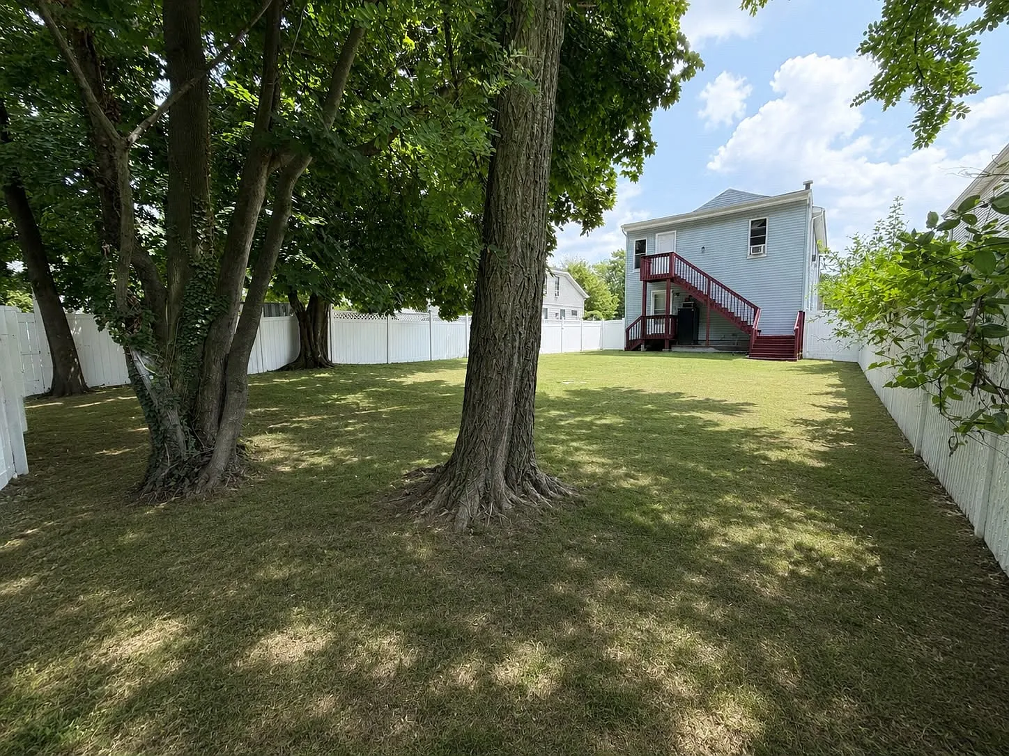 3 bed, 1200 sqft, $4,250 — Photo 4