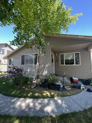 37 S 4 W Photo 1