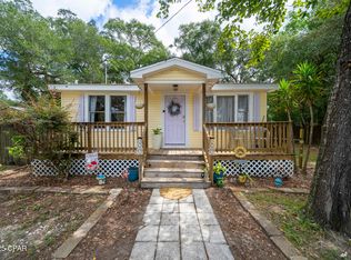 815 Oakridge Rd, Fort Walton Beach, FL 32547