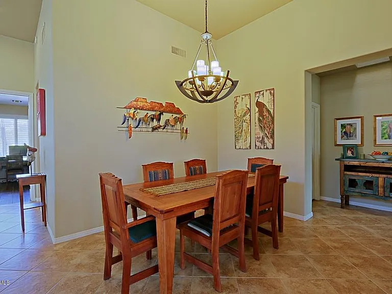 7125 E Canyon Wren Cir — Photo 6