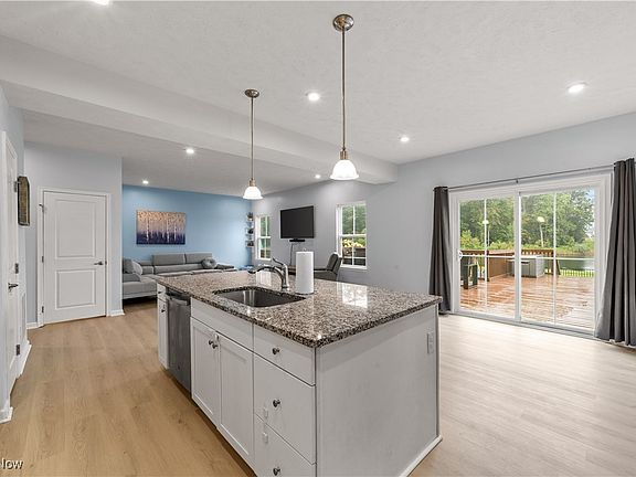 4th image of 6057 Covey Dr