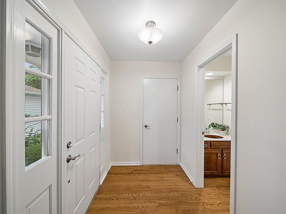 2nd image of 1969 Wexford Cir
