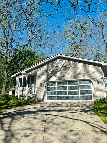 424 Winona Ave NW Photo 1
