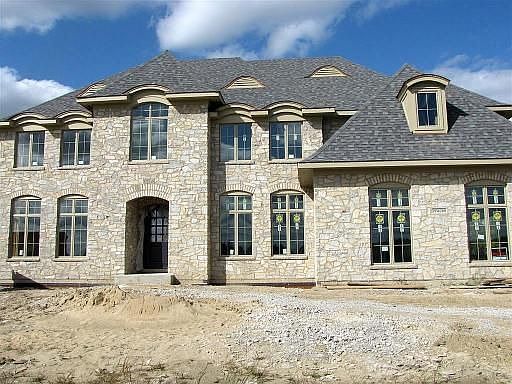 1st image of 39W260 Long Meadow Ln