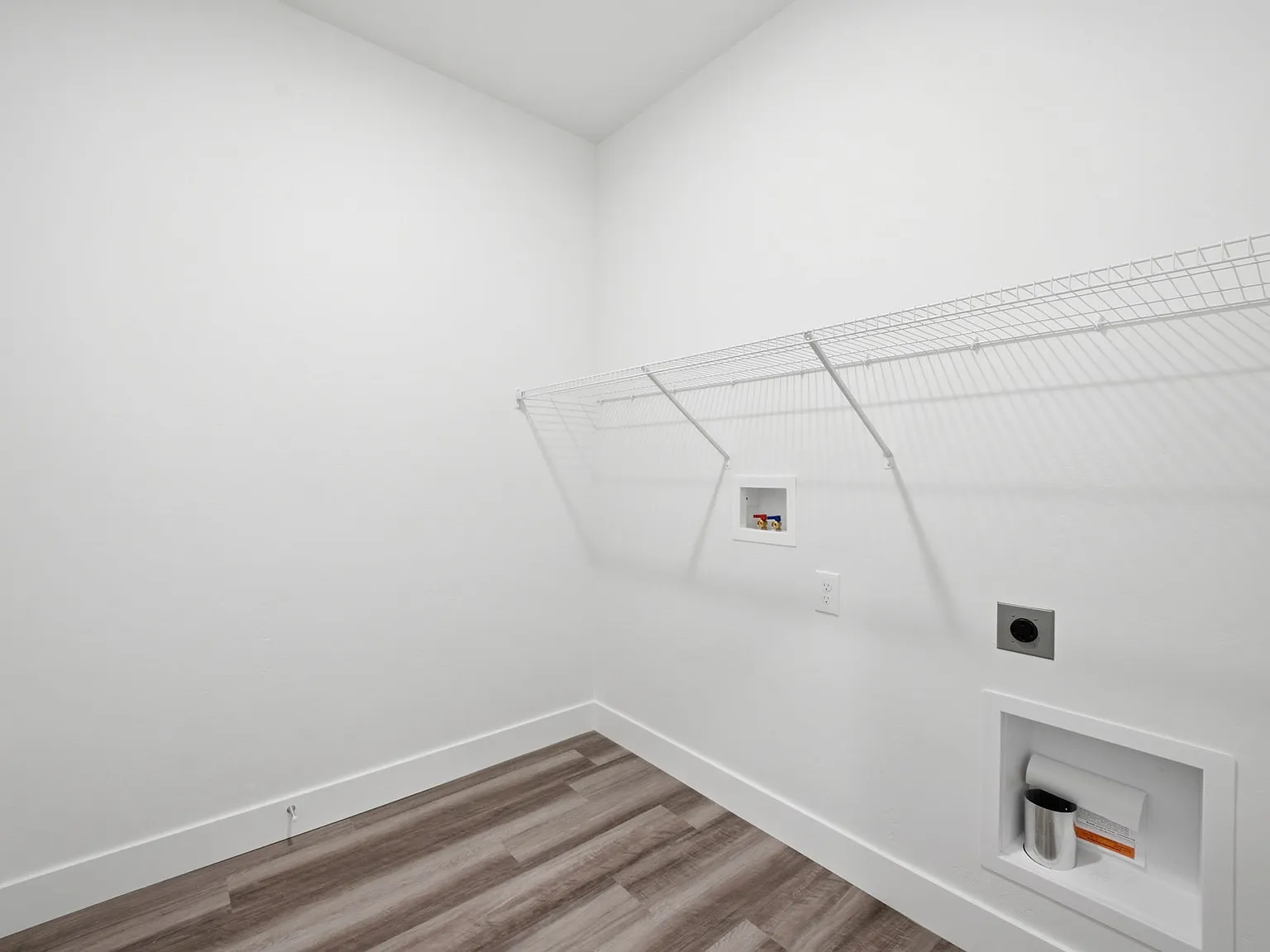 3 bed, 1272 sqft, $1,995 — Photo 4