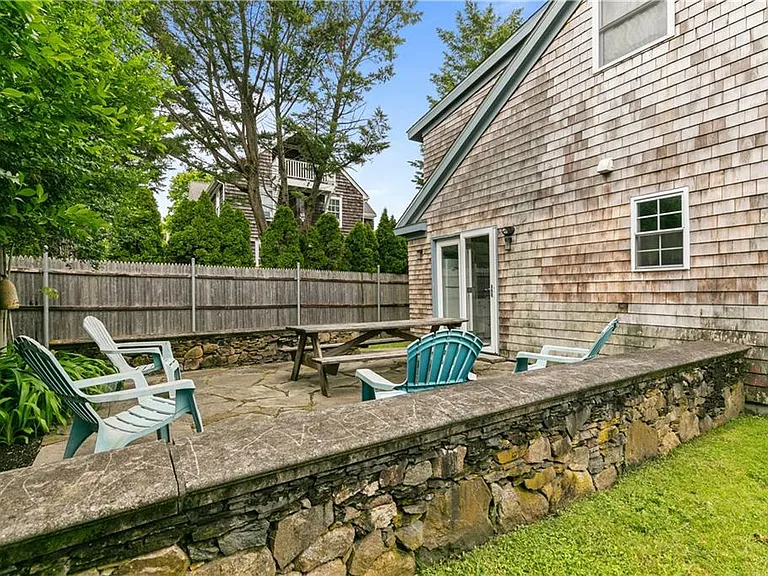 19 Warren Ave #19 — Photo 23