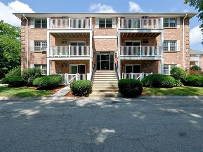 7 Karen Cir APT 4, Billerica, MA, 01821