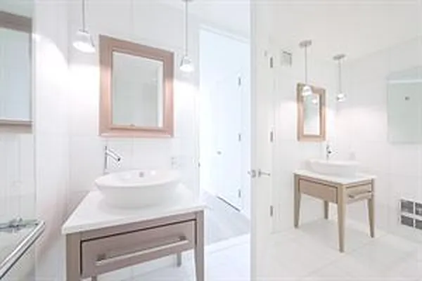 Rented by Douglas Elliman | media 25