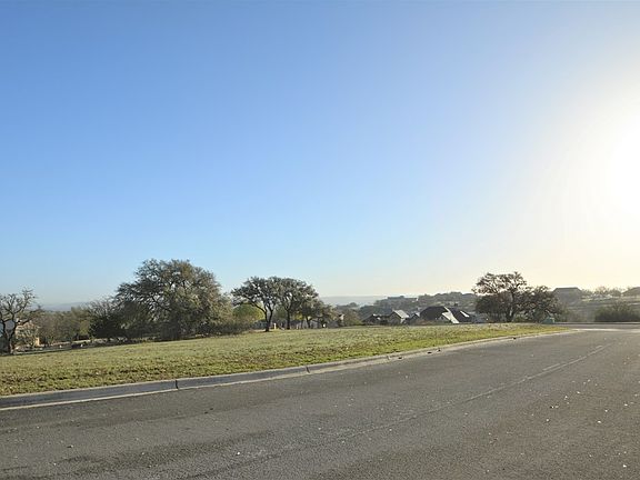 2nd image of 3951 Kite Ct