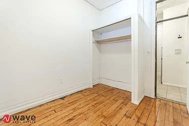 Rented by Wave Real Estate Group