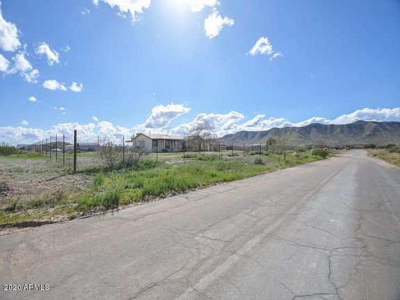 5th image of 10783 W Hilltop Dr