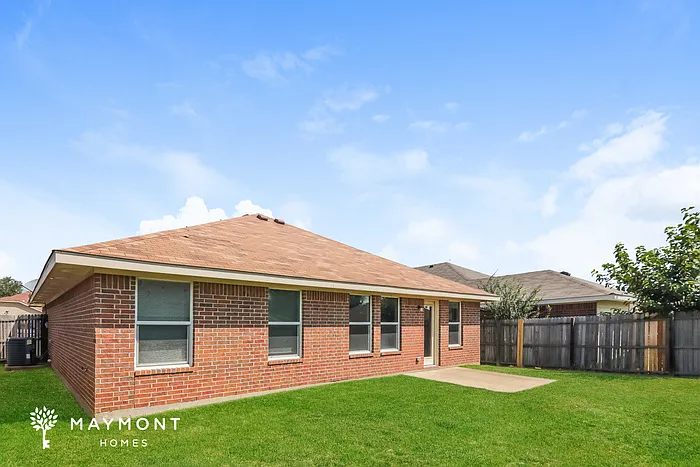 118 Hamilton Dr — Photo 14