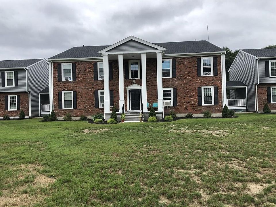 1st image of 29 Leos Ln #19