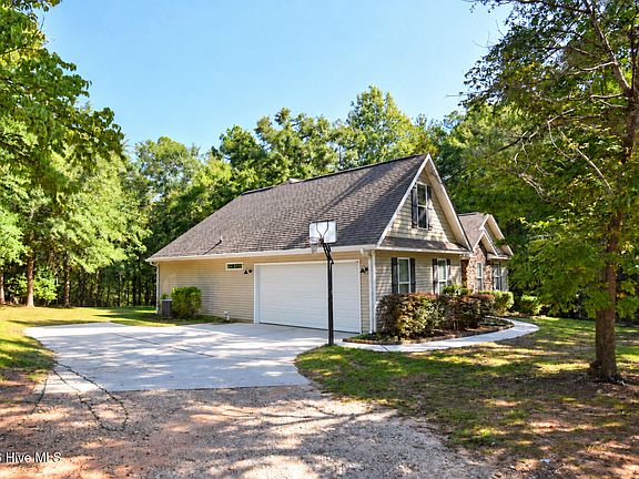 2nd image of 3523 Deerfield Road