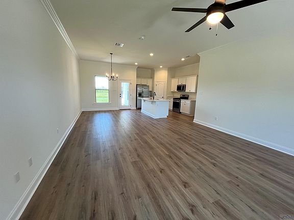 2nd image of 1418 Tina St