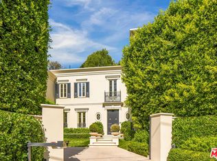 2401 Bowmont Dr, Beverly Hills, CA 90210