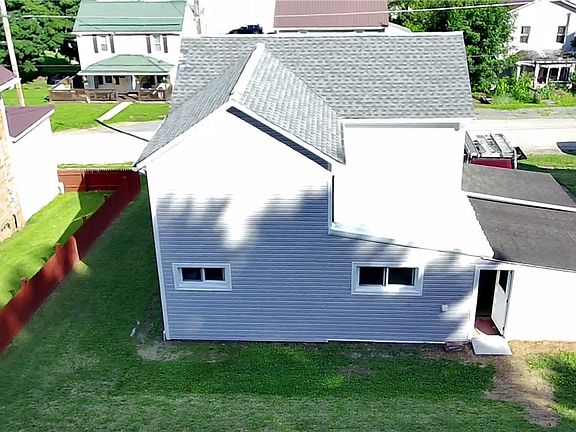 4th image of 1030 Dixon Rd